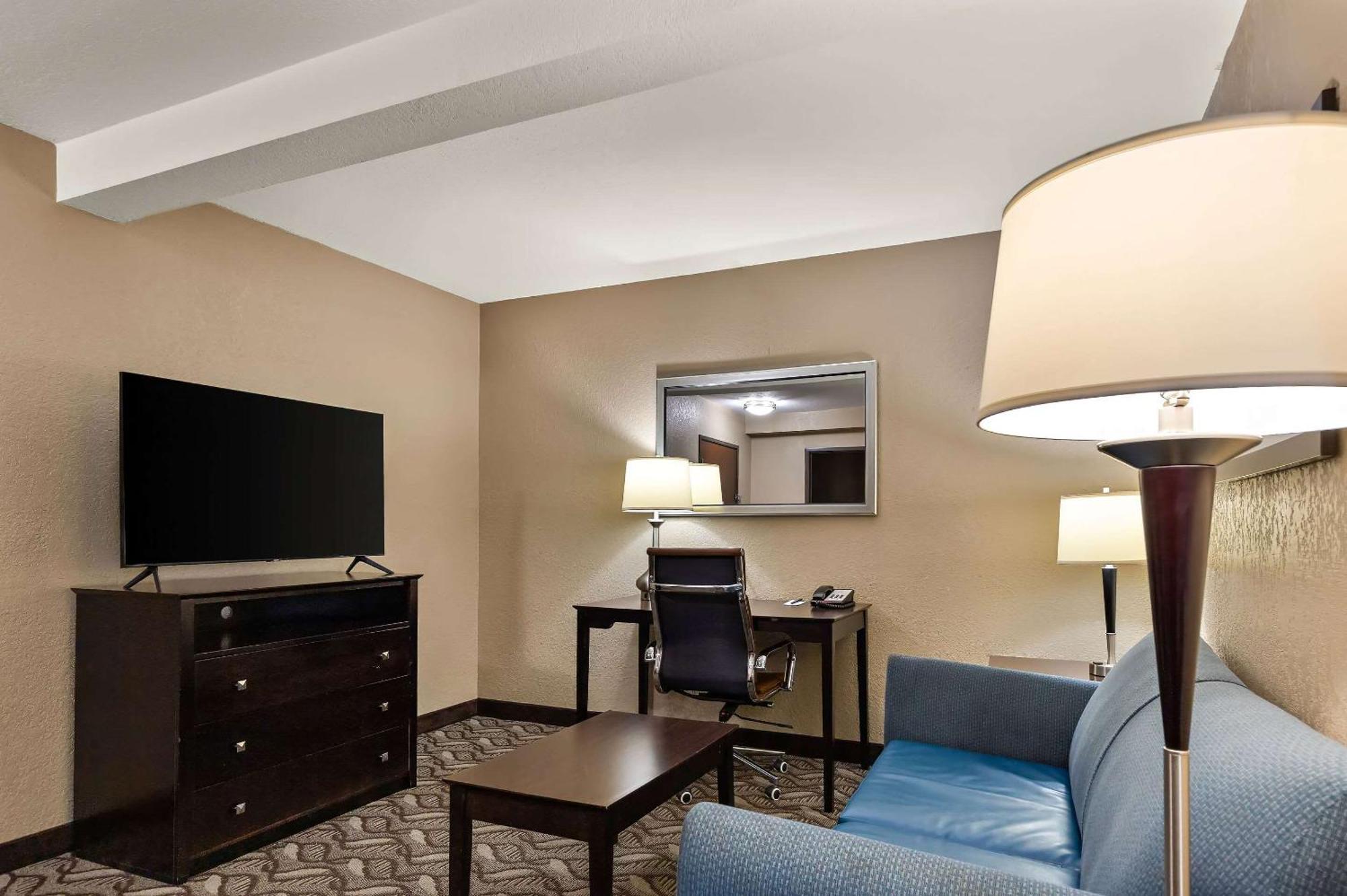 Comfort Inn & Suites Springfield I-55 Екстериор снимка